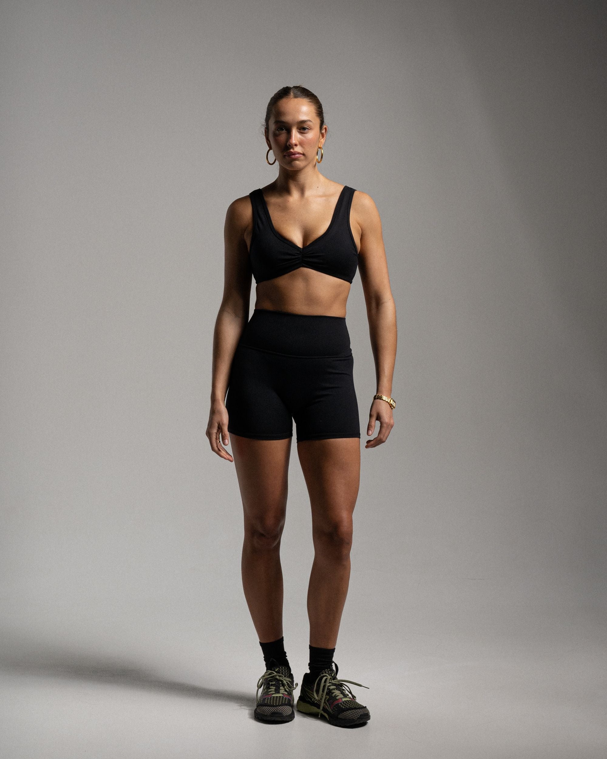 Black Form Scrunch Crop - Front View