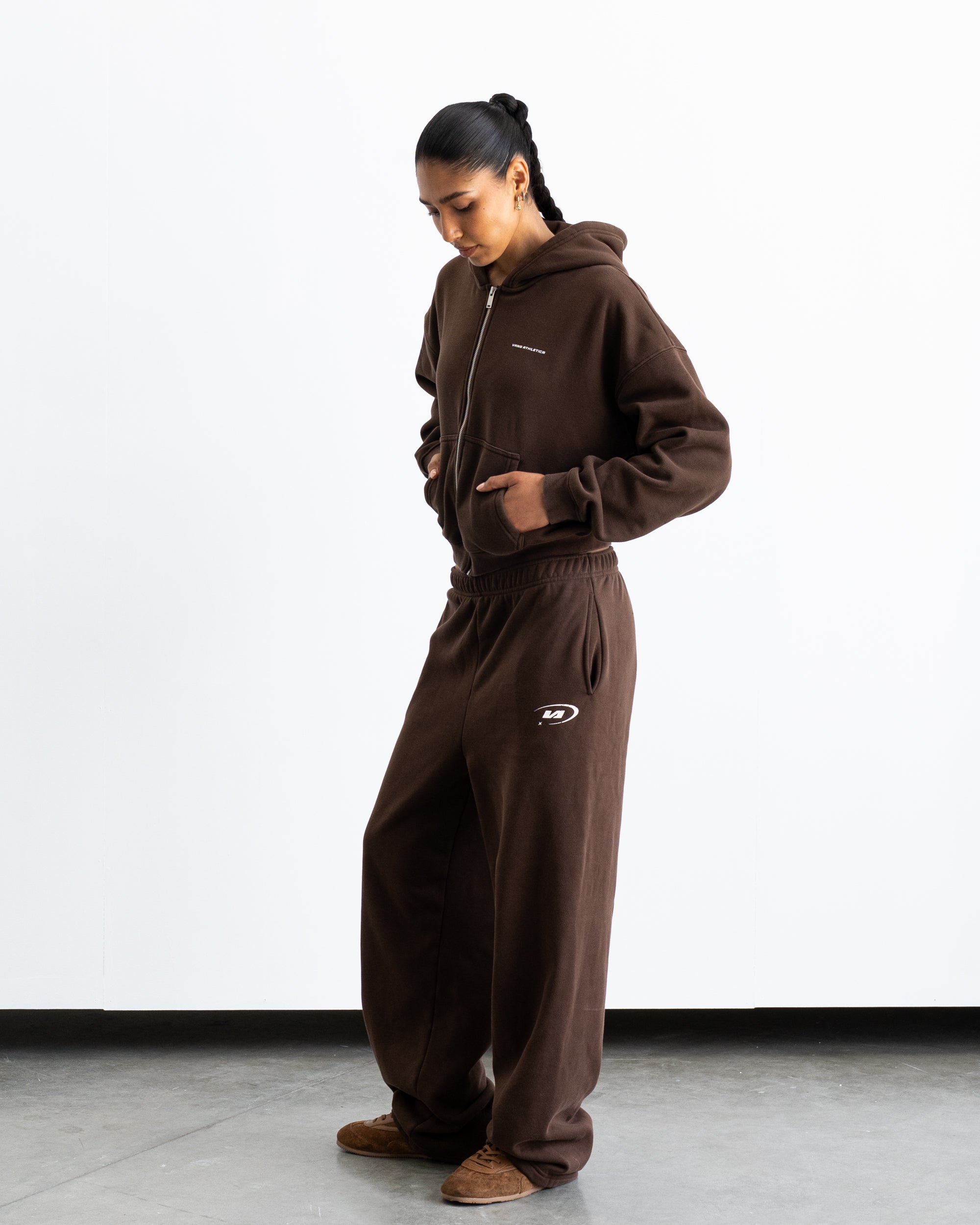 Vintage Brown Star Training Straight Leg Sweatpants - Side View