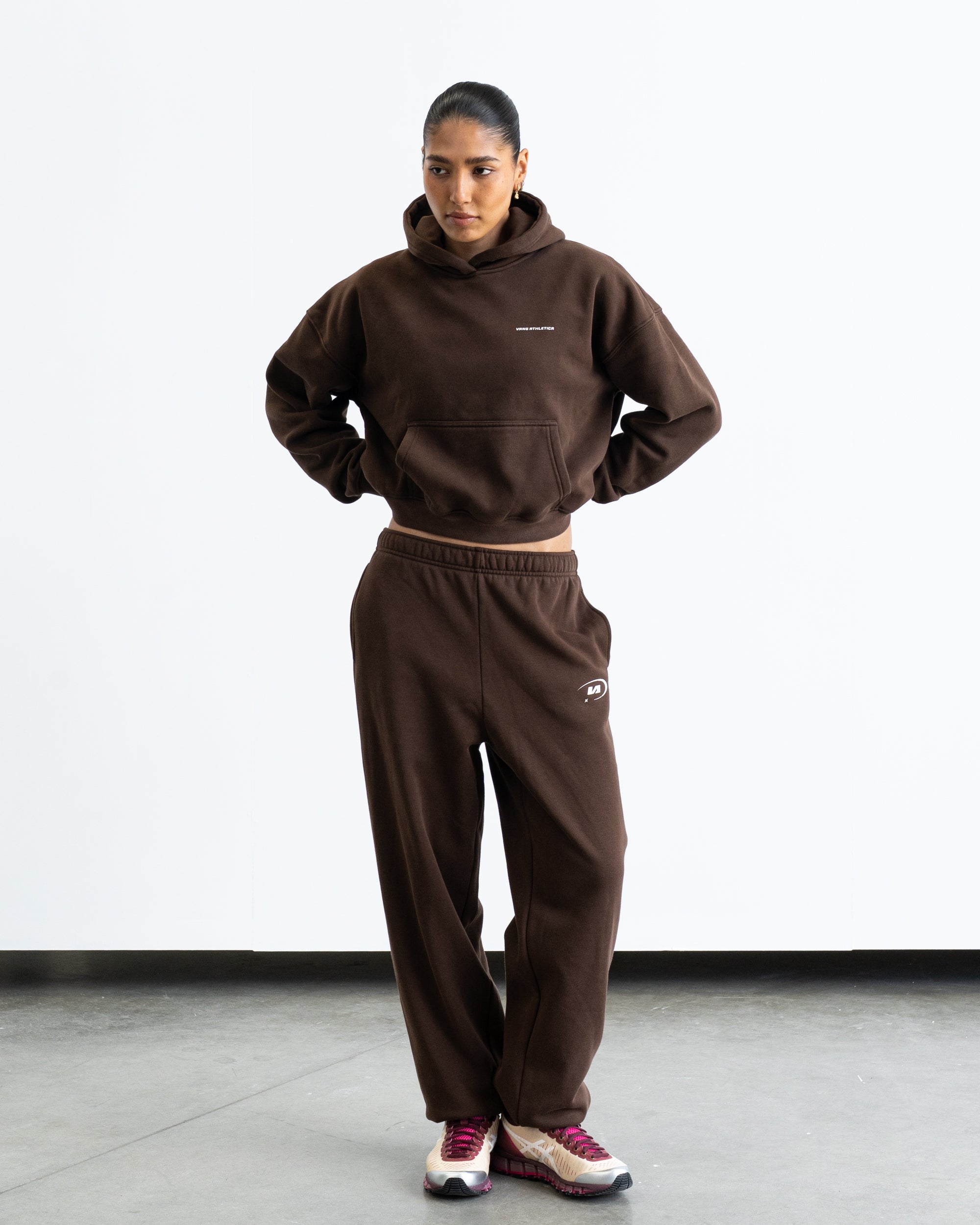 Vintage Brown Star Training Cuffed Sweatpants - Front View