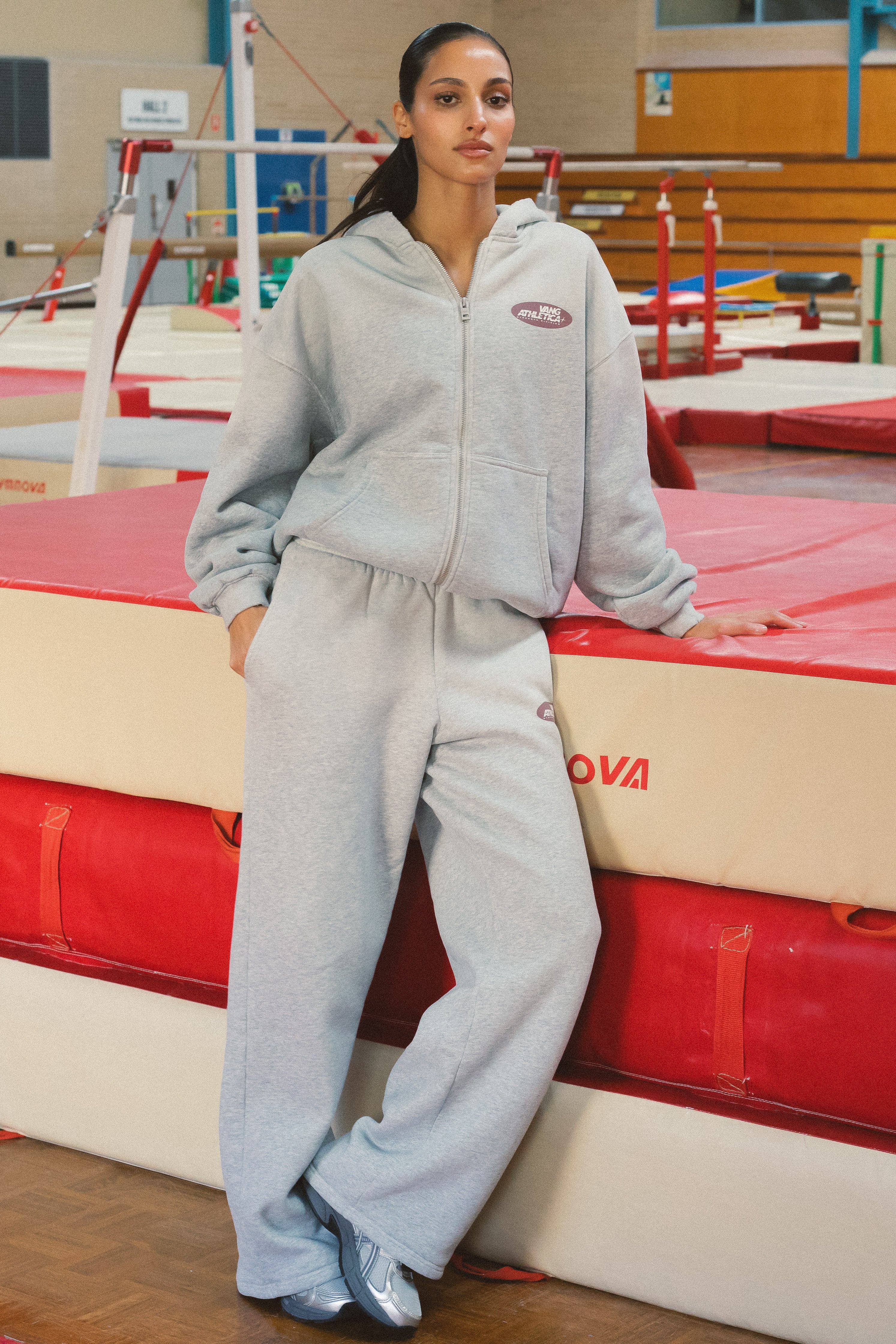 Strength Division Sweatpants - Grey