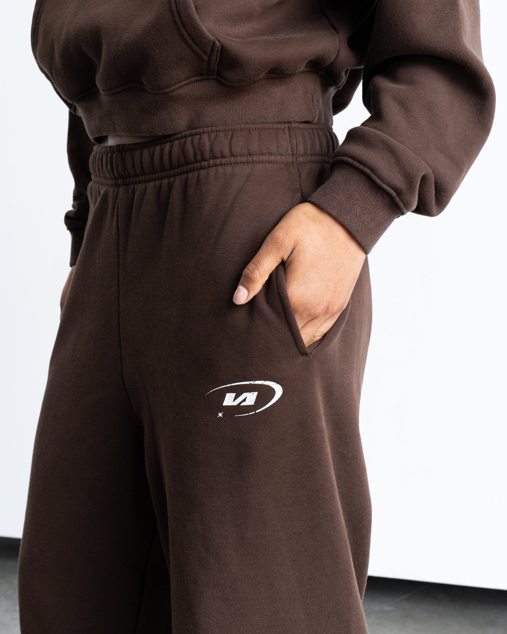Vintage Brown Star Training Cuffed Sweatpants - Side View