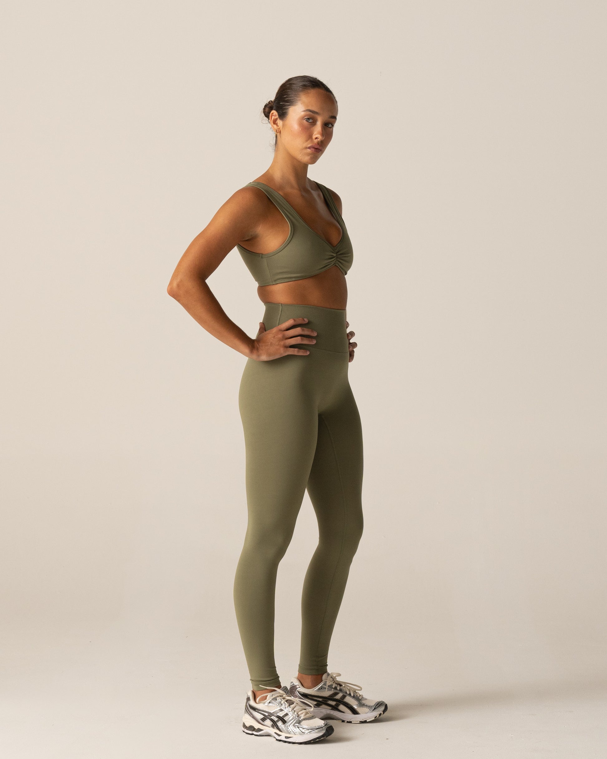 Form Full Length Leggings - Sage Green – Vang Athletica